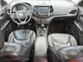 2019 Jeep Cherokee Limited with VIN 1C4PJMDX3KD162386, listed as a Copart auction lot 60240995 with 107,709 mi miles and Clean title. Bid and sale history available at DreamBid. Image 8.