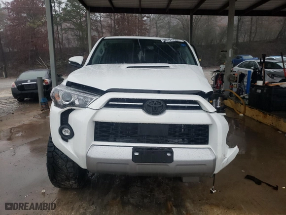 2024 Toyota 4Runner TRD Off Road with VIN JTERU5JR7R6297893, listed as a Copart auction lot 84167794 with 0 mi miles and Salvage Title. Bid and sale history available at carsss.com. Image 5.