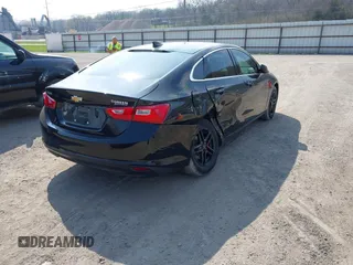 2019 Chevrolet Malibu LS z VIN 1G1ZB5STXKF177623, wystawiony jako IAAI lot #42017920 z przebiegiem 56 590 mil mil oraz . Historia ofert i sprzedaży dostępna na DreamBid. Obrazek 4.