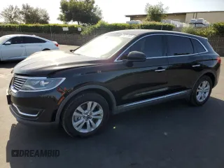 2016 Lincoln MKX Premiere z VIN 2LMTJ6JR0GBL82646, wystawiony jako Copart lot #55661365 z przebiegiem 145 074 mil mil oraz Szkoda całkowita • Salvage title. Historia ofert i sprzedaży dostępna na DreamBid. Obrazek 1.