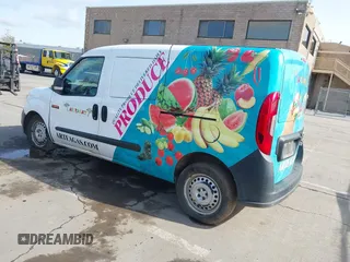 2019 Ram ProMaster City Cargo Tradesman z VIN ZFBHRFAB4K6M59840, wystawiony jako IAAI lot #41841849 z przebiegiem 203 355 mil mil oraz . Historia ofert i sprzedaży dostępna na DreamBid. Obrazek 3.