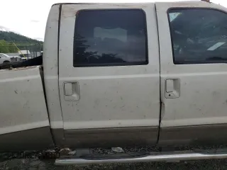 2004 Ford F-350 XL with VIN 1FTSW31P14EB99282, listed as a Copart auction lot 56702565 with Not provided miles and Salvage title. Bid and sale history available at DreamBid. Image 10.