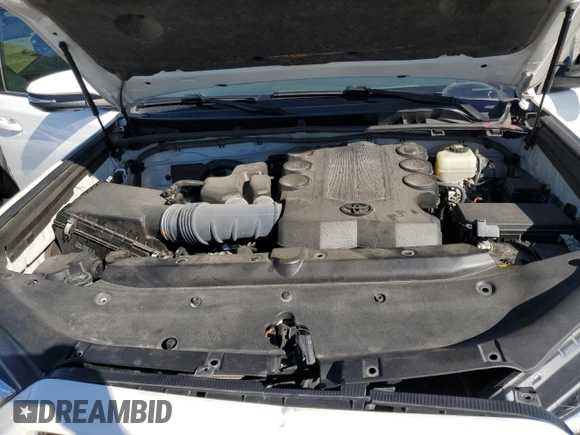 2021 Toyota 4Runner SR5 Premium with VIN JTENU5JR8M5936098, listed as a Copart auction lot 57581615 with 70,669 mi miles and Salvage title. Bid and sale history available at DreamBid. Image 12.