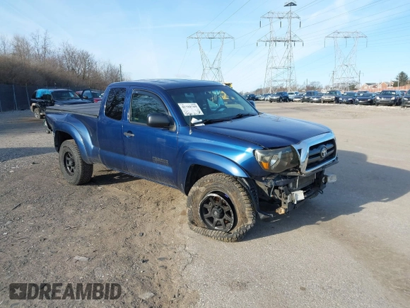 2008 Toyota Tacoma with VIN 5TEUU42N68Z533231, listed as a IAAI auction lot 41588789 with 114,423 mi miles and . Bid and sale history available at DreamBid. Image 1.