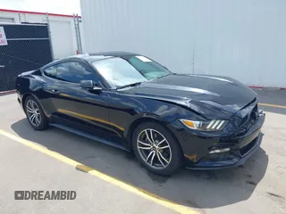 2016 Ford Mustang EcoBoost z VIN 1FA6P8TH2G5276754, wystawiony jako IAAI lot #42157727 z przebiegiem 71 174 mil mil oraz . Historia ofert i sprzedaży dostępna na DreamBid. Obrazek 1.