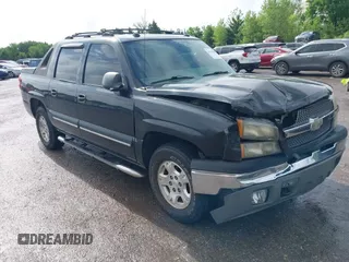 2004 Chevrolet Avalanche with VIN 3GNEC12T04G247585, listed as a IAAI auction lot 42139200 with 135,480 mi miles. Bid and sale history available at carsss.com. Image 1.