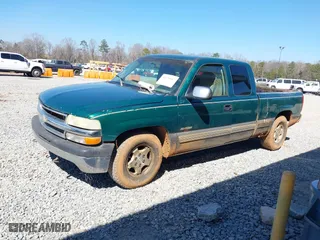 1999 Chevrolet Silverado 1500 LS with VIN 2GCEC19V7X1168265, listed as a IAAI auction lot 41678567 with 1 mi miles. Bid and sale history available at carsss.com. Image 2.