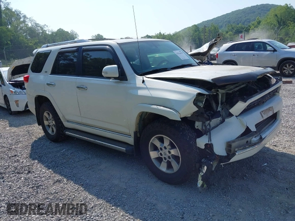 2013 Toyota 4Runner SR5 with VIN JTEBU5JR9D5117636, listed as a IAAI auction lot 42536629 with 205,229 mi miles and . Bid and sale history available at DreamBid. Image 1.