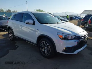 2019 Mitsubishi Outlander ES z VIN JA4AP3AU5KU005462, wystawiony jako IAAI lot #41997420 z przebiegiem 45 431 mil mil oraz . Historia ofert i sprzedaży dostępna na DreamBid. Obrazek 1.