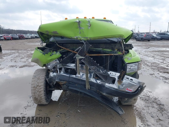 1997 Dodge 2500 with VIN 3B7KF23Z2VM513042, listed as a IAAI auction lot 41662680 with 200,001 mi miles and . Bid and sale history available at DreamBid. Image 12.