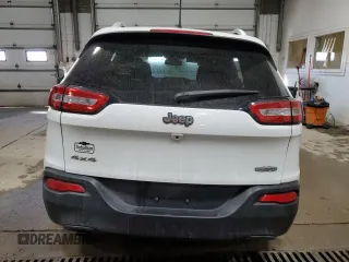 2016 Jeep Cherokee Latitude with VIN 1C4PJMCB3GW157626, listed as a Copart auction lot 50711785 with 133,564 mi miles and Salvage Title. Bid and sale history available at carsss.com. Image 6.