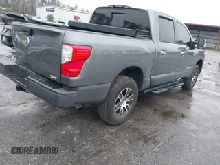 2021 Nissan Titan SV z VIN 1N6AA1EF2MN535695, wystawiony jako IAAI lot #41655071 z przebiegiem 48 727 mil mil oraz . Historia ofert i sprzedaży dostępna na DreamBid. Obrazek 4.