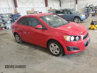 2013 Chevrolet Sonic LS z VIN 1G1JA5SH9D4211285, wystawiony jako Copart lot #51173585 z przebiegiem 105 360 mil mil oraz Szkoda całkowita • Salvage title. Historia ofert i sprzedaży dostępna na DreamBid. Obrazek 4.