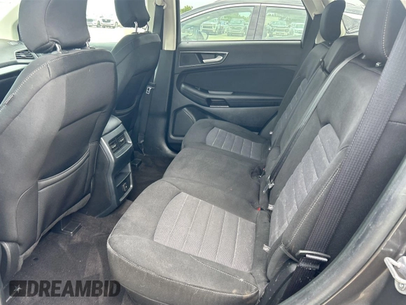 2019 Ford Edge SE with VIN 2FMPK3G98KBB89685, listed as a IAAI auction lot 42426140 with 92,326 mi miles and . Bid and sale history available at DreamBid. Image 1.
