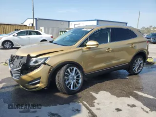 2015 Lincoln MKC z VIN 5LMCJ1A91FUJ36967, wystawiony jako Copart lot #57316885 z przebiegiem 36 975 mil mil oraz Szkody całkowita. Historia ofert i sprzedaży dostępna na DreamBid. Obrazek 1.