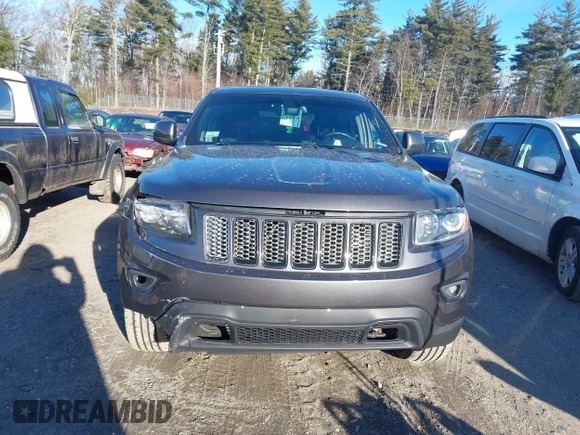 2015 Jeep Grand Cherokee Laredo with VIN 1C4RJFAG8FC135253, listed as a IAAI auction lot 41169128 with 110,478 mi miles. Bid and sale history available at carsss.com. Image 13.