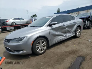 2015 Chrysler 200 Limited z VIN 1C3CCCAB4FN636801, wystawiony jako Copart lot #61541635 z przebiegiem 181 987 mil mil oraz Czysty tytuł • Clean title. Historia ofert i sprzedaży dostępna na DreamBid. Obrazek 1.
