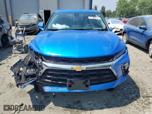 2025 Chevrolet Blazer LT with VIN 3GNKBHR49SS183795, listed as a Copart auction lot 60811965 with 5,001 mi miles and Clean title. Bid and sale history available at DreamBid. Image 5.