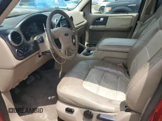 2004 Ford Expedition Eddie Bauer z VIN 1FMPU17LX4LB23782, wystawiony jako Copart lot #58600625 z przebiegiem 153 982 mil mil oraz Szkoda całkowita • Salvage title. Historia ofert i sprzedaży dostępna na DreamBid. Obrazek 7.