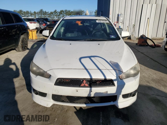 2010 Mitsubishi Lancer GTS z VIN JA32X8HWXAU002102, wystawiony jako Copart lot #49619165 z przebiegiem 150 822 mil mil oraz Szkoda całkowita • Salvage title. Historia ofert i sprzedaży dostępna na DreamBid. Obrazek 5.
