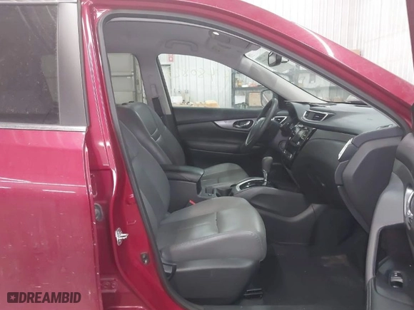 2015 Nissan Rogue SV with VIN 5N1AT2MK7FC835647, listed as a IAAI auction lot 41480827 with 115447 miles. Bid and sale history available at carsss.com. Image 5.