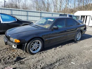 1999 BMW 7 Series z VIN WBAGG8332XDN73478, wystawiony jako Copart lot #45323265 z przebiegiem Nie podano mil oraz Szkoda całkowita • Salvage title. Historia ofert i sprzedaży dostępna na DreamBid. Obrazek 1.