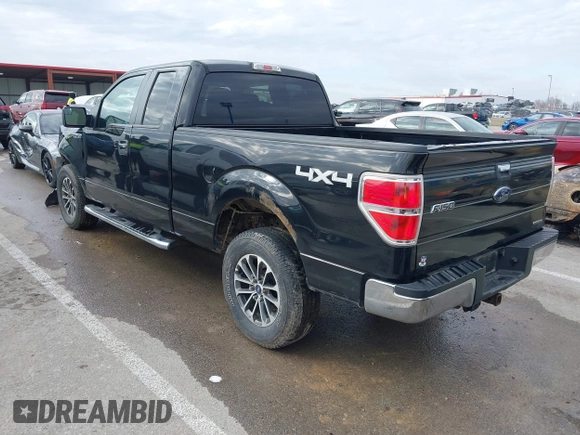 2012 Ford F-150 XL with VIN 1FTFX1EF7CFC97018, listed as a IAAI auction lot 41522441 with 172,458 mi miles. Bid and sale history available at carsss.com. Image 3.