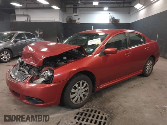 2010 Mitsubishi Galant FE z VIN 4A32B2FF8AE012585, wystawiony jako IAAI lot #42363093 z przebiegiem 182 601 mil mil oraz . Historia ofert i sprzedaży dostępna na DreamBid. Obrazek 2.