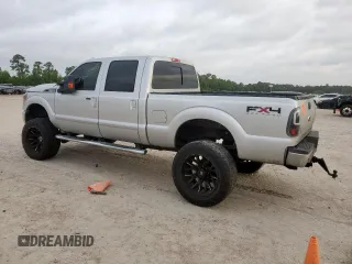 2011 Ford F-250 XL z VIN 1FT7W2BTXBEA89677, wystawiony jako Copart lot #55258135 z przebiegiem 285 071 mil mil oraz Czysty tytuł • Clean title. Historia ofert i sprzedaży dostępna na DreamBid. Obrazek 2.