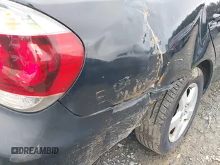 2005 Toyota Camry STD z VIN 4T1BE32K75U057530, wystawiony jako IAAI lot #42235688 z przebiegiem 279 427 mil mil oraz . Historia ofert i sprzedaży dostępna na DreamBid. Obrazek 12.