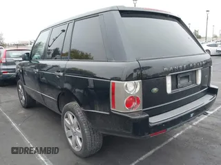 2007 Land Rover Range Rover HSE z VIN SALMF15427A242139, wystawiony jako IAAI lot #42344290 z przebiegiem 93 539 mil mil oraz . Historia ofert i sprzedaży dostępna na DreamBid. Obrazek 3.