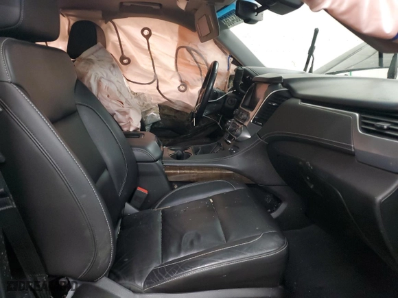 2019 Chevrolet Suburban LT with VIN 1GNSKHKCXKR272103, listed as a Copart auction lot 48343685 with 147,285 mi miles and Salvage Title. Bid and sale history available at carsss.com. Image 7.