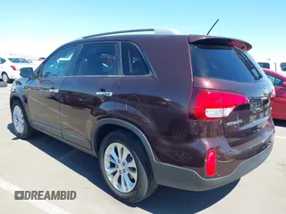 2015 Kia Sorento EX with VIN 5XYKU4A74FG642479, listed as a IAAI auction lot 41878375 with 119,877 mi miles. Bid and sale history available at carsss.com. Image 3.