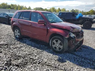 2007 Suzuki Grand Vitara Luxury z VIN JS3TE947874200932, wystawiony jako Copart lot #72956984 z przebiegiem 223 421 mil mil oraz Szkoda całkowita • Salvage title. Historia ofert i sprzedaży dostępna na DreamBid. Obrazek 4.