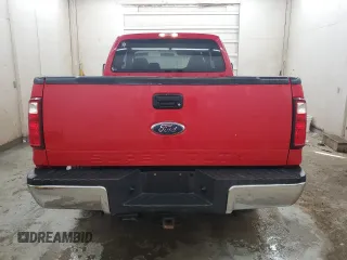 2010 Ford F-250 XL z VIN 1FTSX2B50AEB18045, wystawiony jako Copart lot #54476525 z przebiegiem 115 271 mil mil oraz Szkody całkowita. Historia ofert i sprzedaży dostępna na DreamBid. Obrazek 6.