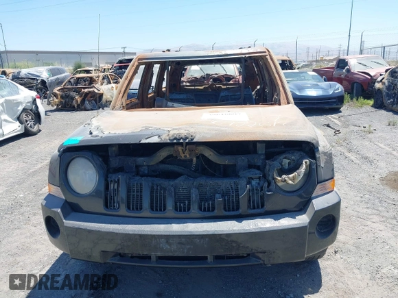 2010 Jeep Patriot Sport with VIN 1J4NF2GBXAD512702, listed as a IAAI auction lot 39616697 with Not Provided miles. Bid and sale history available at carsss.com. Image 6.