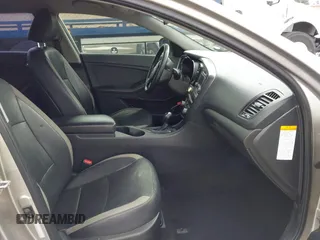 2013 Kia Optima EX z VIN KNAGM4AD5D5042830, wystawiony jako IAAI lot #41896311 z przebiegiem 232 104 mil mil oraz . Historia ofert i sprzedaży dostępna na DreamBid. Obrazek 5.