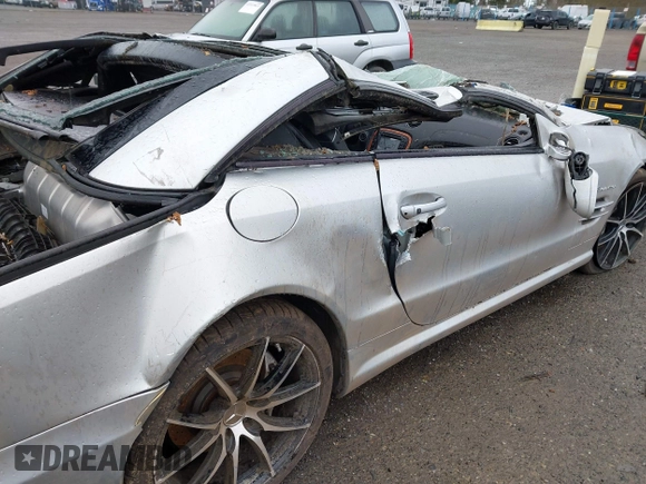 2004 Mercedes-Benz SL 55/63 AMG с VIN WDBSK74F94F078188, выставлен на аукционе IAAI как лот 41901422 с пробегом Не указан миль и . История ставок и продаж доступна на DreamBid. Изображение 14.
