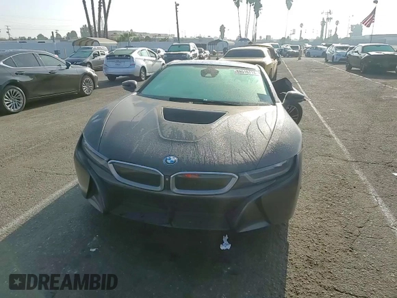 2017 BMW i8 z VIN WBY2Z2C35HV676554, wystawiony jako Copart lot #69516714 z przebiegiem 58 163 mil mil oraz Szkoda całkowita • Salvage title. Historia ofert i sprzedaży dostępna na DreamBid. Obrazek 11.