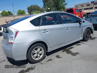 2010 Toyota Prius II z VIN JTDKN3DU6A1302834, wystawiony jako IAAI lot #42279387 z przebiegiem 147 866 mil mil oraz . Historia ofert i sprzedaży dostępna na DreamBid. Obrazek 4.