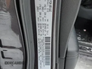 2020 Dodge Durango R/T z VIN 1C4SDJCT0LC229970, wystawiony jako Copart lot #42191815 z przebiegiem 94 353 mil mil oraz Nie do naprawy • Non repairable. Historia ofert i sprzedaży dostępna na DreamBid. Obrazek 13.