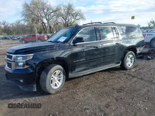 2017 Chevrolet Suburban LT z VIN 1GNSKHKC6HR246168, wystawiony jako IAAI lot #42150327 z przebiegiem Nie podano mil oraz . Historia ofert i sprzedaży dostępna na DreamBid. Obrazek 23.