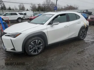 2021 Lexus UX with VIN JTHP9JBH3M2052177, listed as a Copart auction lot 68588392 with 0 mi miles. Bid and sale history available at carsss.com. Image 1.