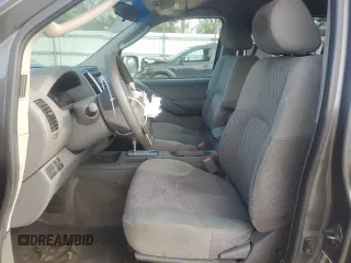 2009 Nissan Frontier SE z VIN 1N6AD09W69C423948, wystawiony jako Copart lot #50600545 z przebiegiem 221 181 mil mil oraz Czysty tytuł • Clean title. Historia ofert i sprzedaży dostępna na DreamBid. Obrazek 7.
