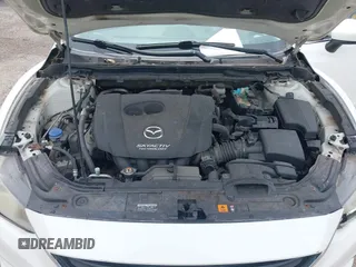 2014 Mazda 6 i Touring with VIN JM1GJ1V64E1142643, listed as a IAAI auction lot 42229322 with 215,095 mi miles and . Bid and sale history available at DreamBid. Image 10.