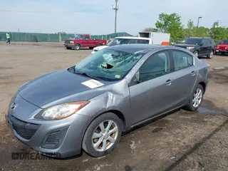 2011 Mazda Mazda3 i Touring with VIN JM1BL1VGXB1372499, listed as a IAAI auction lot 42112283 with 98,564 mi miles. Bid and sale history available at carsss.com. Image 19.