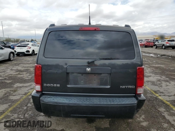 2011 Dodge Nitro Heat with VIN 1D4PT4GK7BW565837, listed as a Copart auction lot 55820625 with 139,988 mi miles and Salvage title. Bid and sale history available at DreamBid. Image 6.