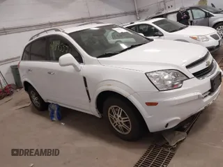 2014 Chevrolet Captiva Sport LT with VIN 3GNAL3EK2ES523616, listed as a IAAI auction lot 41995571 with 124,888 mi miles. Bid and sale history available at carsss.com. Image 1.