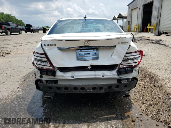 2013 Mercedes-Benz C 300 Sport with VIN WDDGF8AB9DG080980, listed as a Copart auction lot 59307245 with 195,178 mi miles and Salvage title. Bid and sale history available at DreamBid. Image 6.