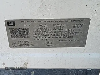 2019 Chevrolet Equinox LT z VIN 2GNAXUEV5K6197499, wystawiony jako IAAI lot #42554301 z przebiegiem 99 345 mil mil oraz . Historia ofert i sprzedaży dostępna na DreamBid. Obrazek 13.